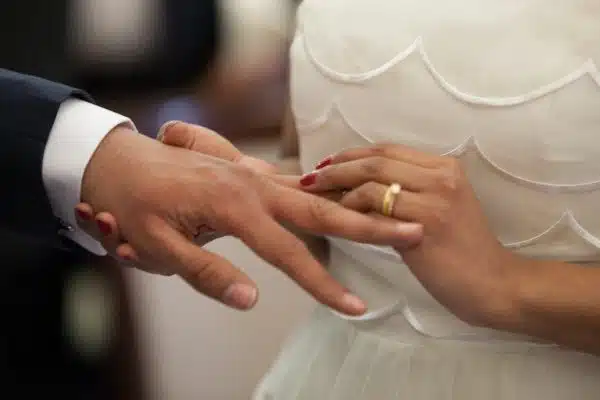 Les astuces indispensables pour un mariage parfait sans se ruiner !