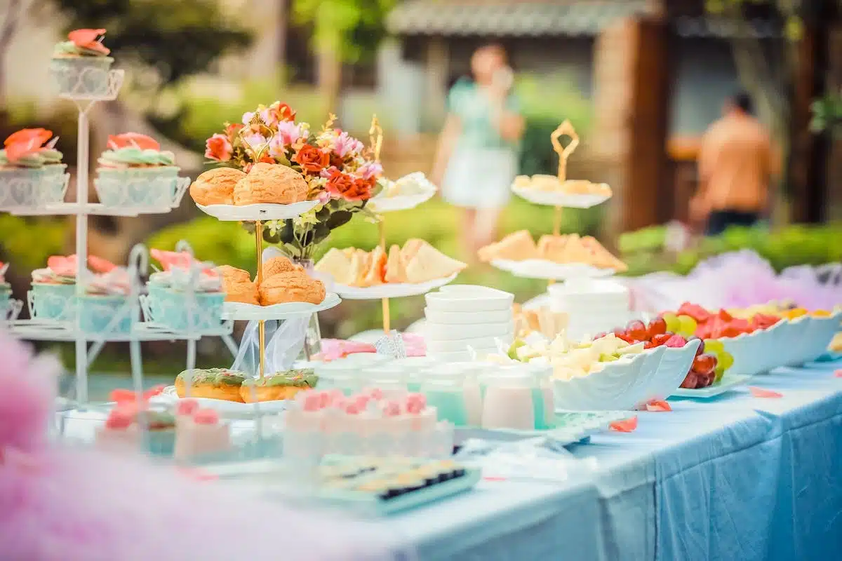 Sélection du menu de mariage parfait : Guide pour satisfaire tous vos invités