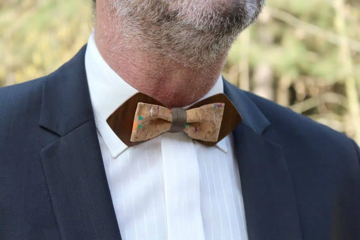 Les couleurs à adopter pour un noeud papillon futuriste tendance