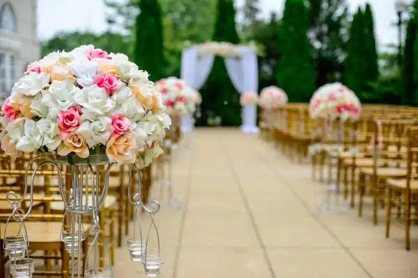 Quelle couleur pour un mariage d’invités ?